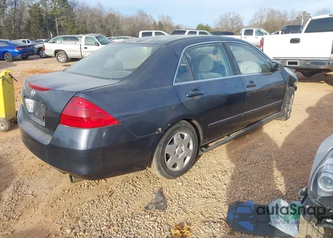 2007 Honda Accord 2.4 Lx from USA, damaged, VIN JHMCM56417C016160